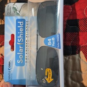 Polarized Clip-On Sunglasses - Lens Solar Shield 54 Rec 8